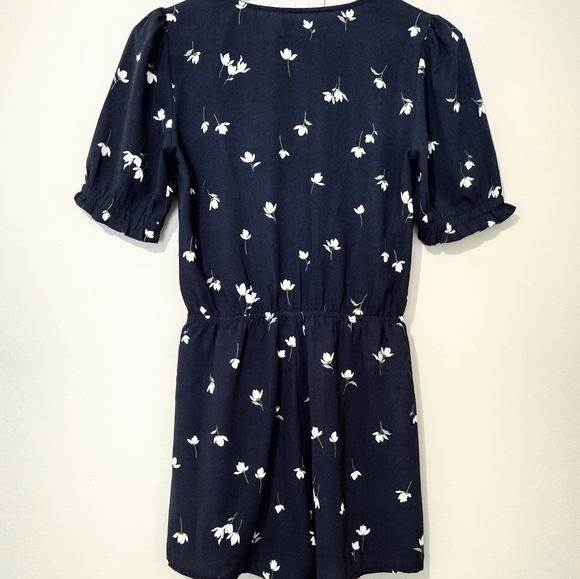 Urban Outfitters Floral Surplice Smocked-Sleeve Romper. - Picture 10 of 14